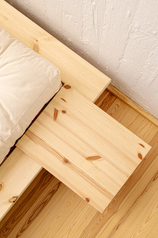Ložnicová sestava JAPAN – postel, futon a noční stolky