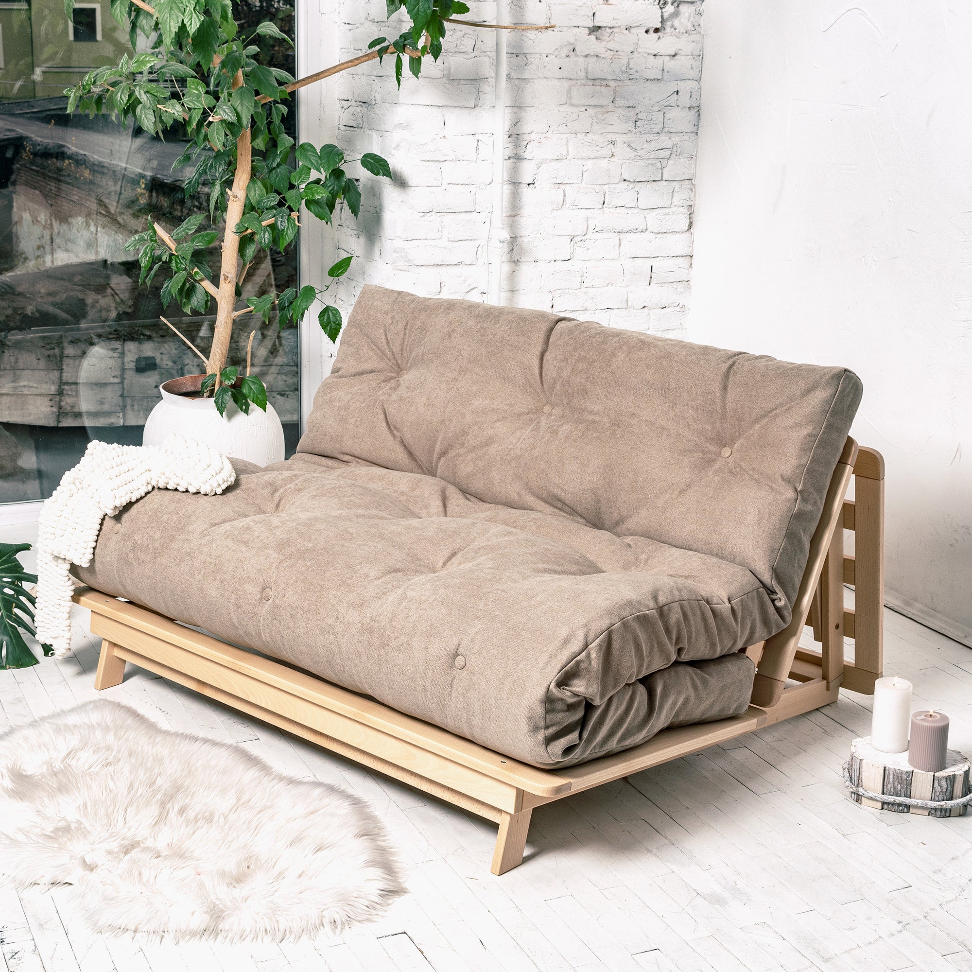 Layti 140 cm – detail rozkládacího futonu